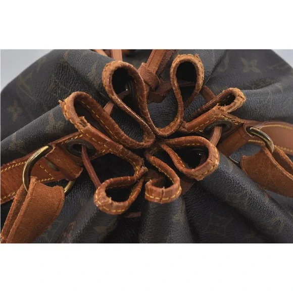 Authentic Louis Vuitton
Monogram Petit Noe M42226
Shoulder Drawstring Bag - Picture 14 of 14